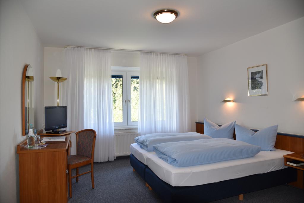 Hotel An Der Alten Porzelline Neuhaus am Rennweg Quarto foto